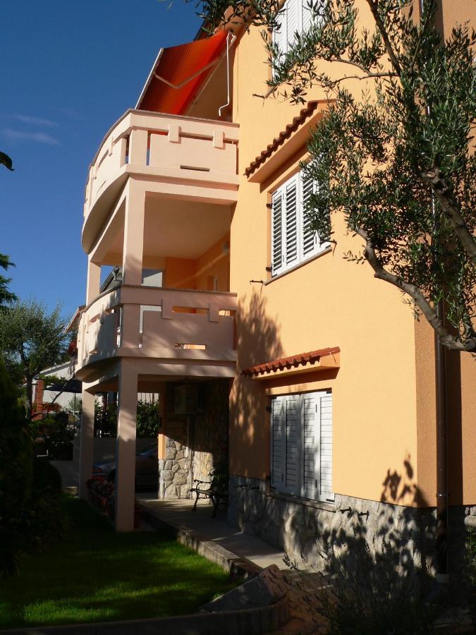 Apartman Ruza 克尔克 外观 照片